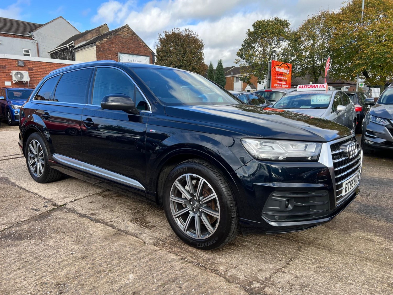 Audi Q7 Listing Image