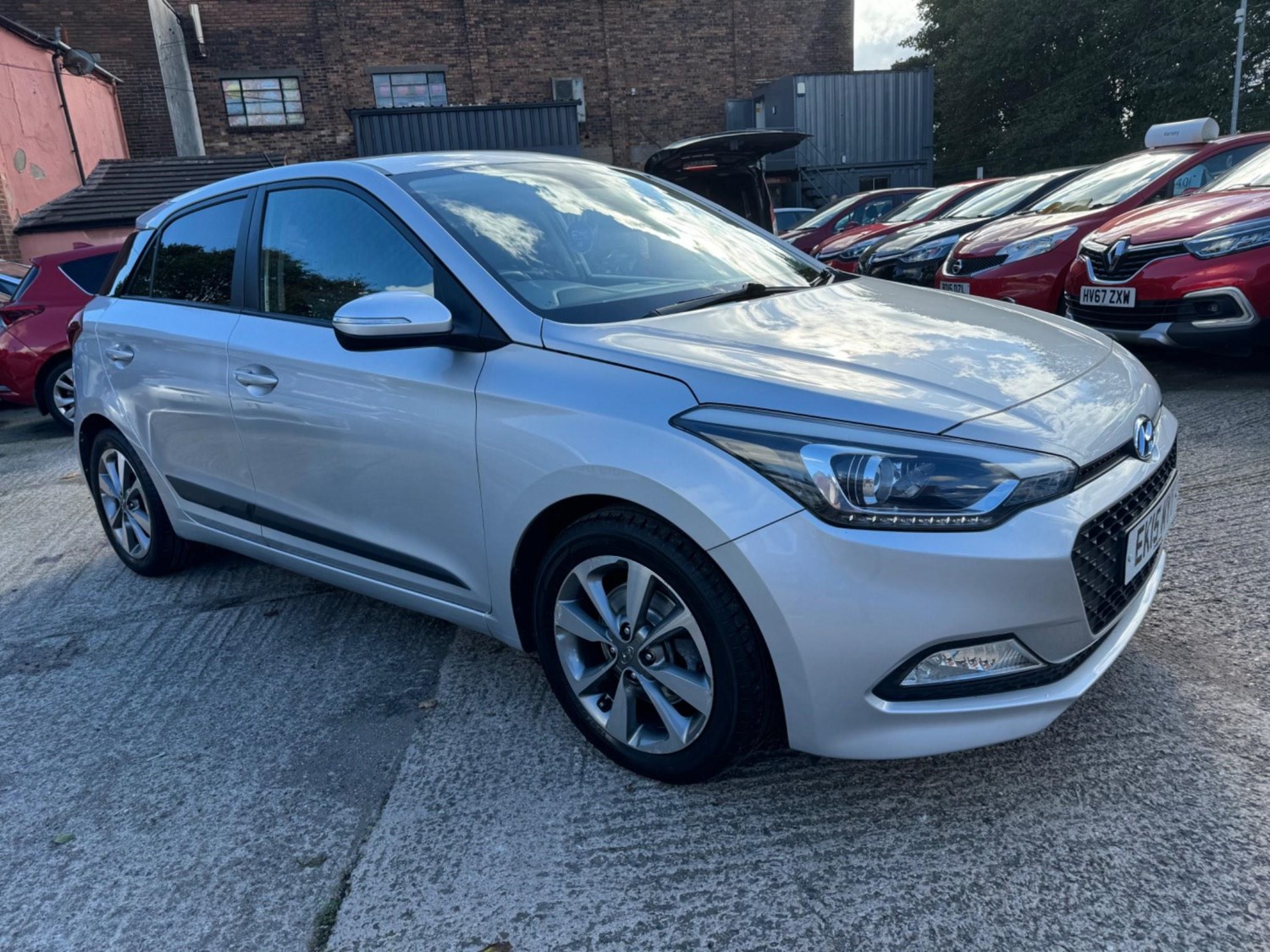 Hyundai i20 Listing Image