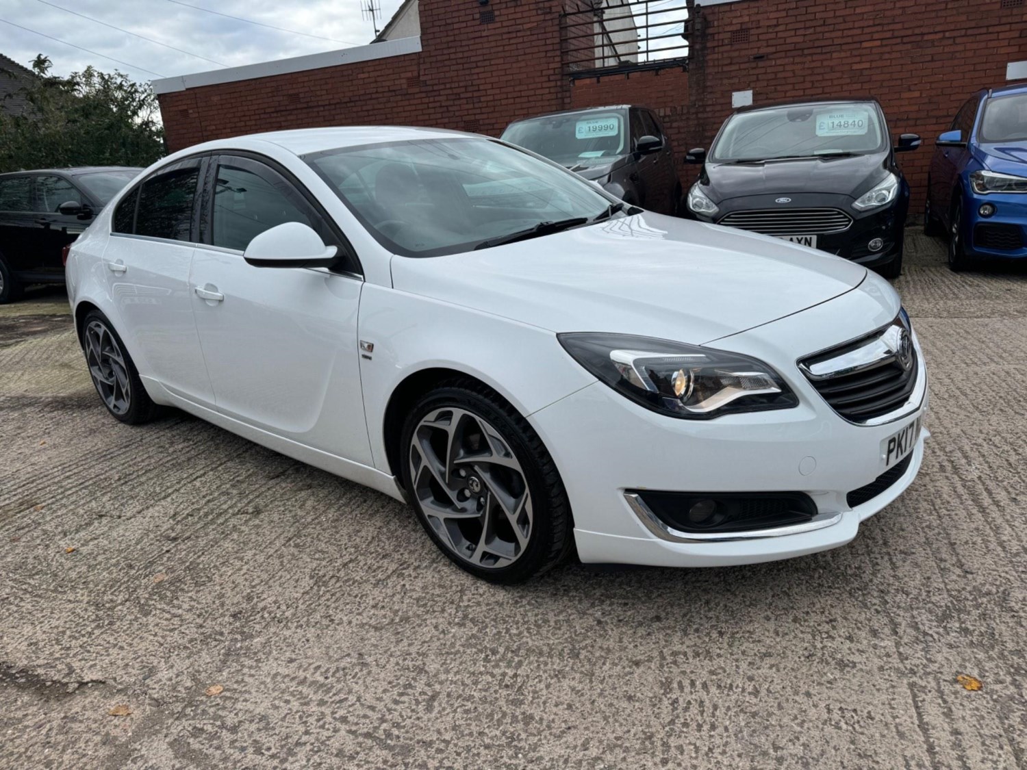 Vauxhall Insignia Listing Image