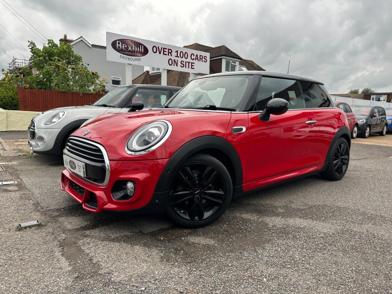 MINI Hatch Listing Image