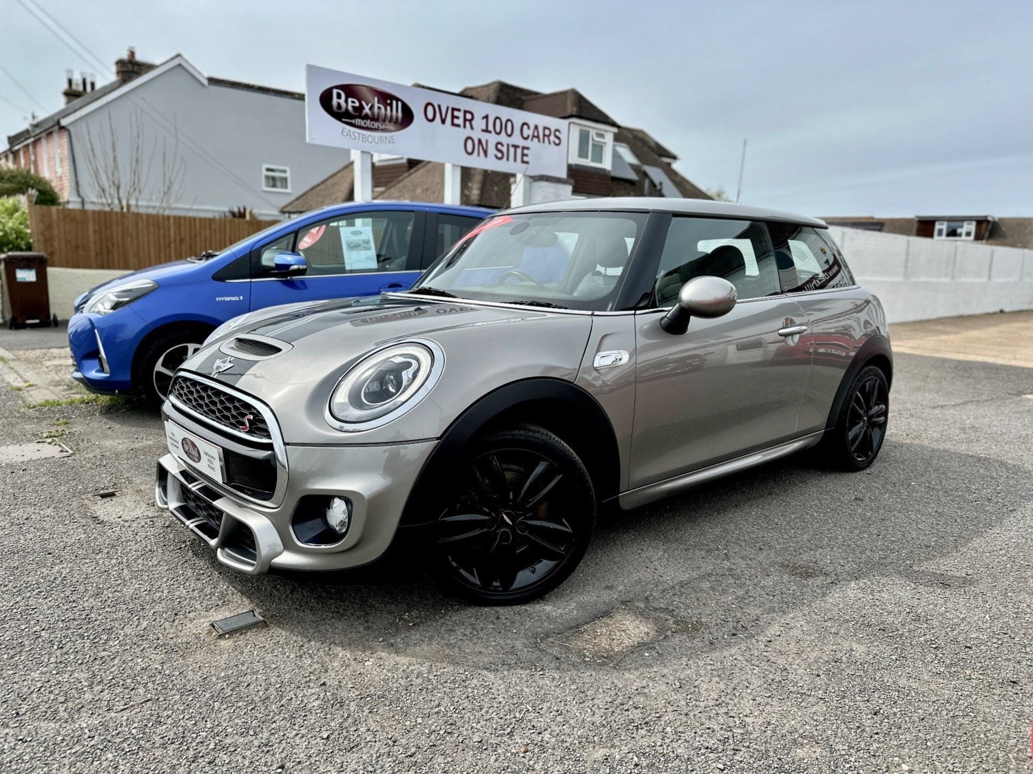 MINI Hatch Listing Image