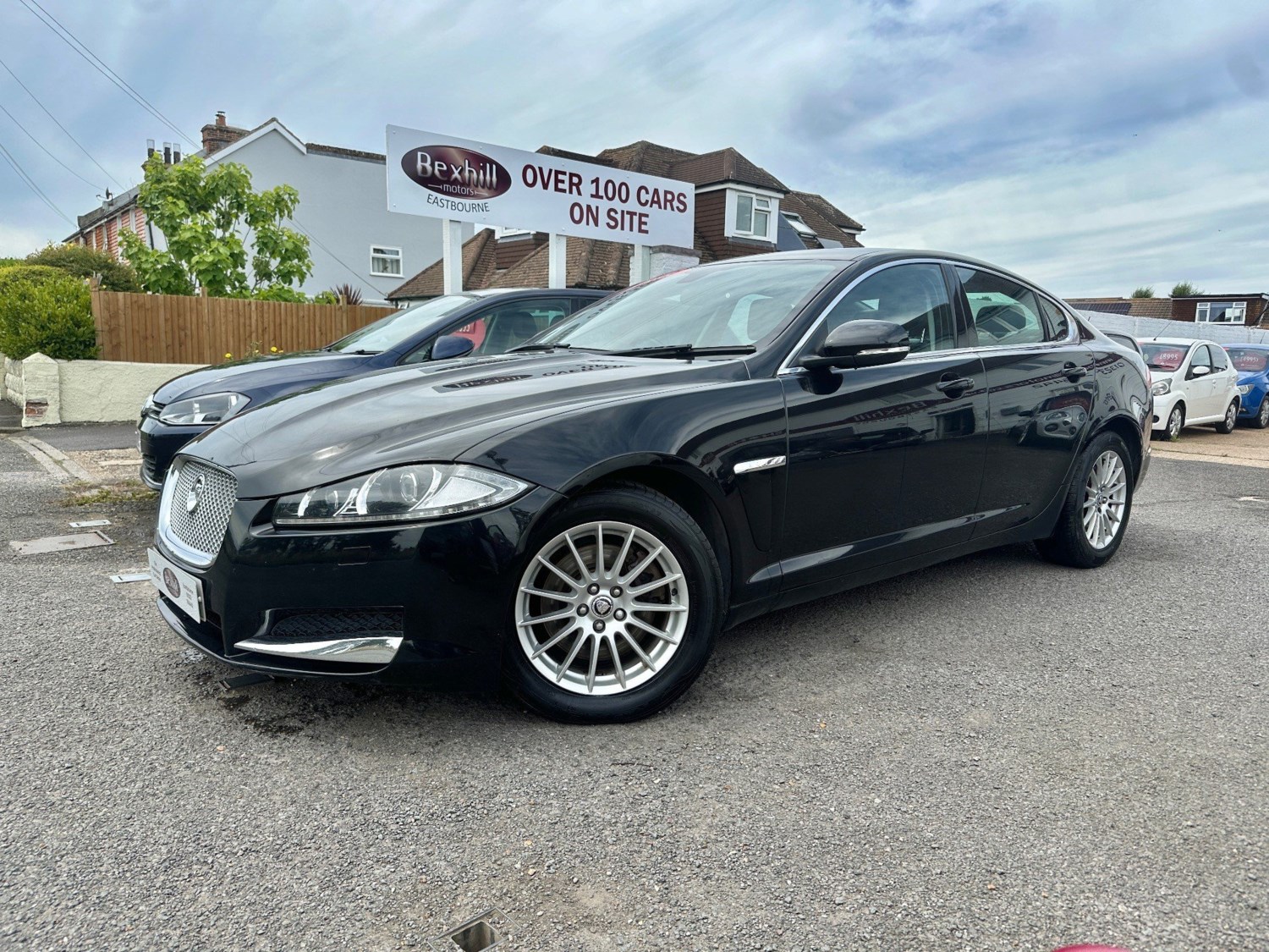 Jaguar XF Listing Image