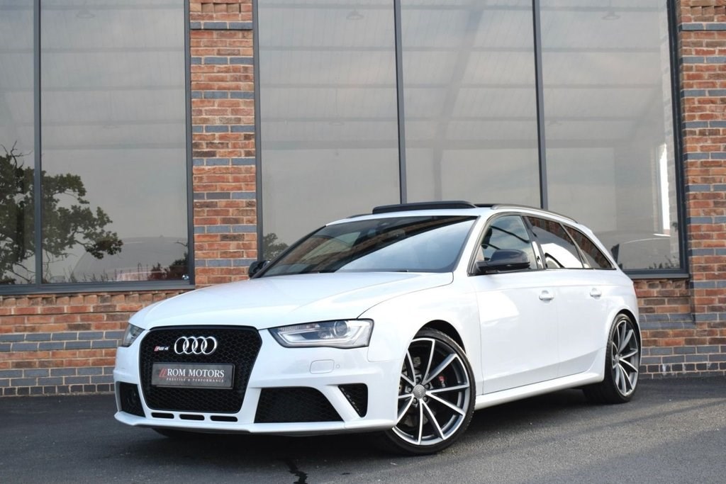 Audi RS4 Listing Image