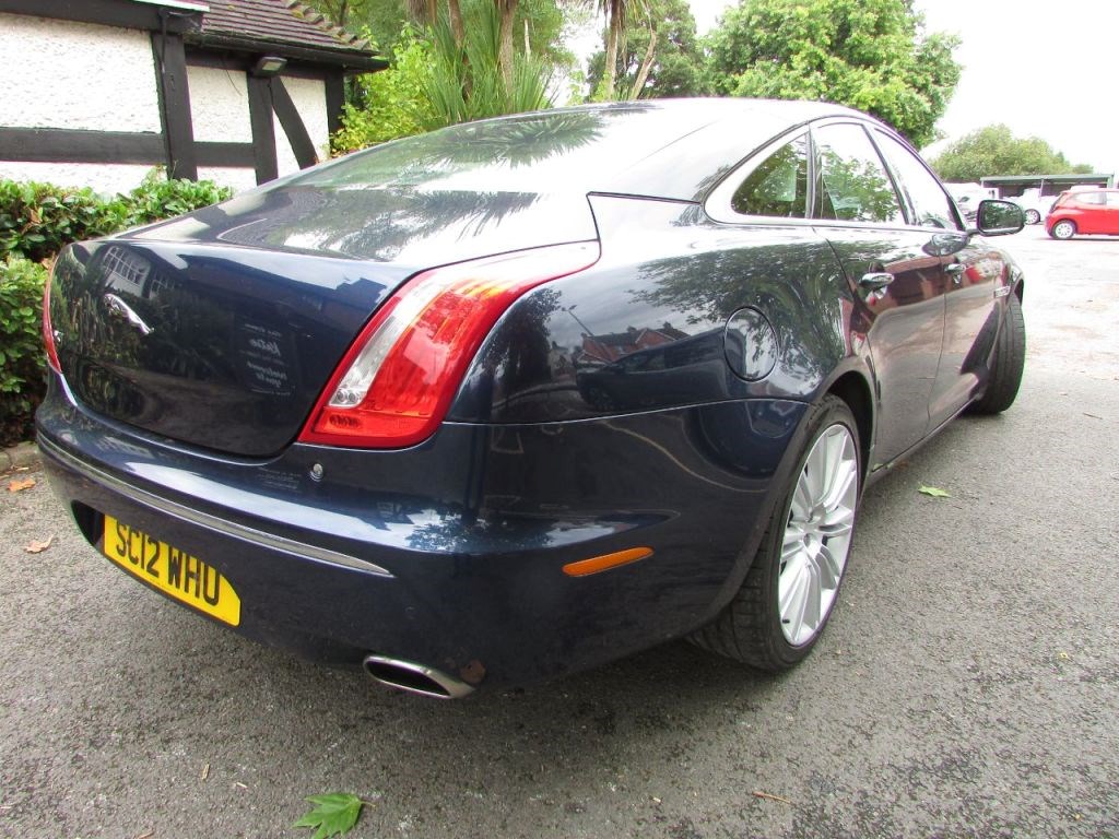 Jaguar XJ Listing Image