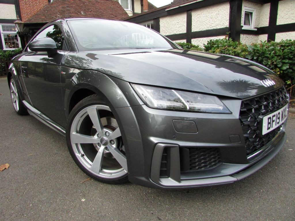 Audi TT Listing Image