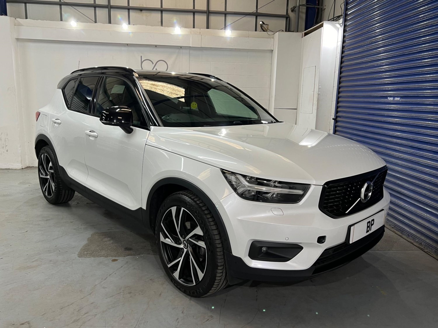 Volvo XC40 Listing Image