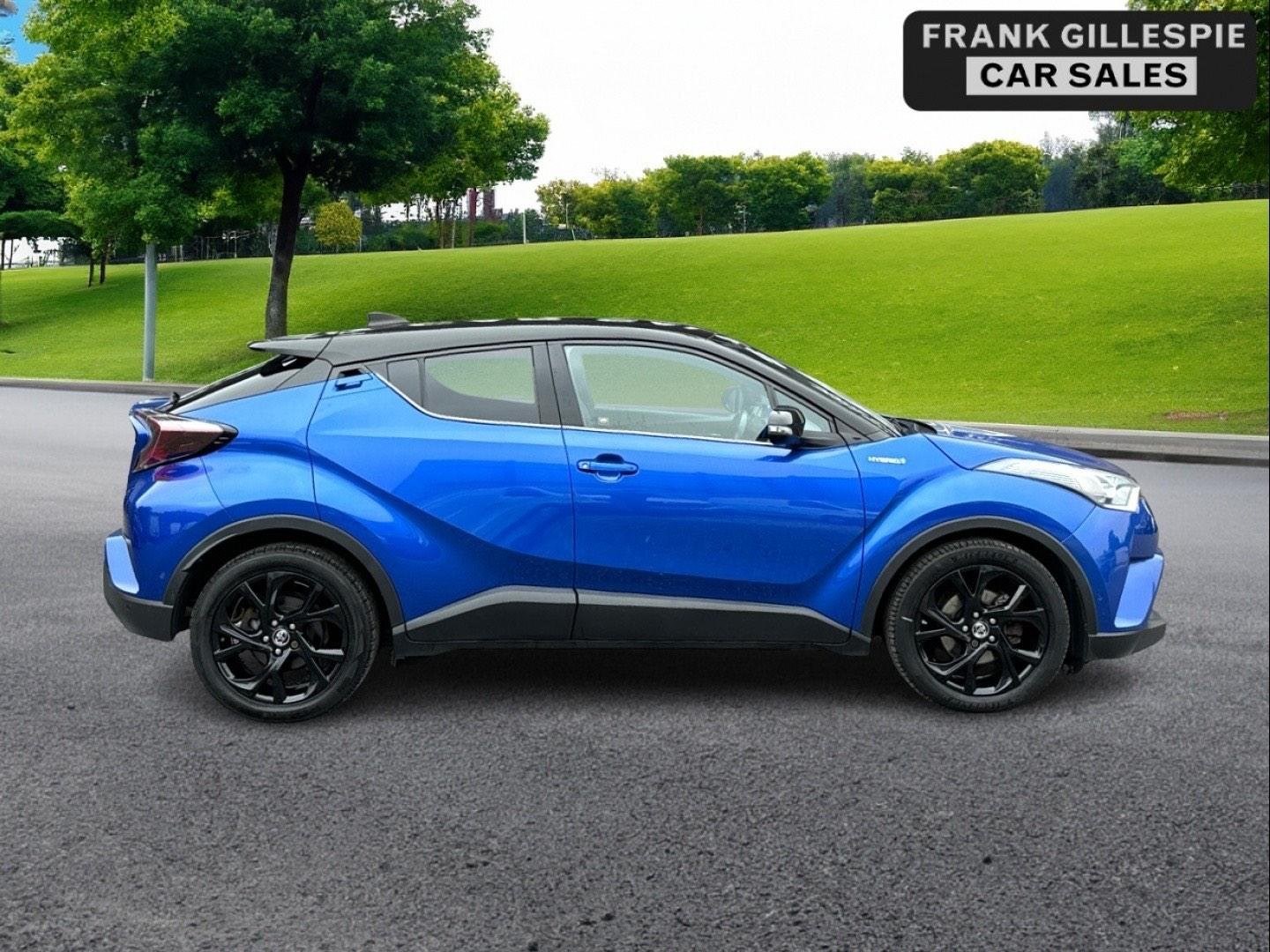 Toyota C-HR Listing Image