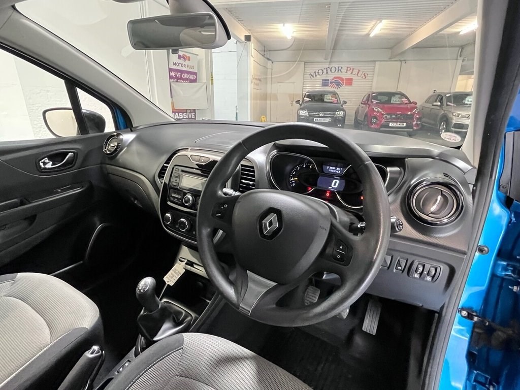 Renault Captur Listing Image