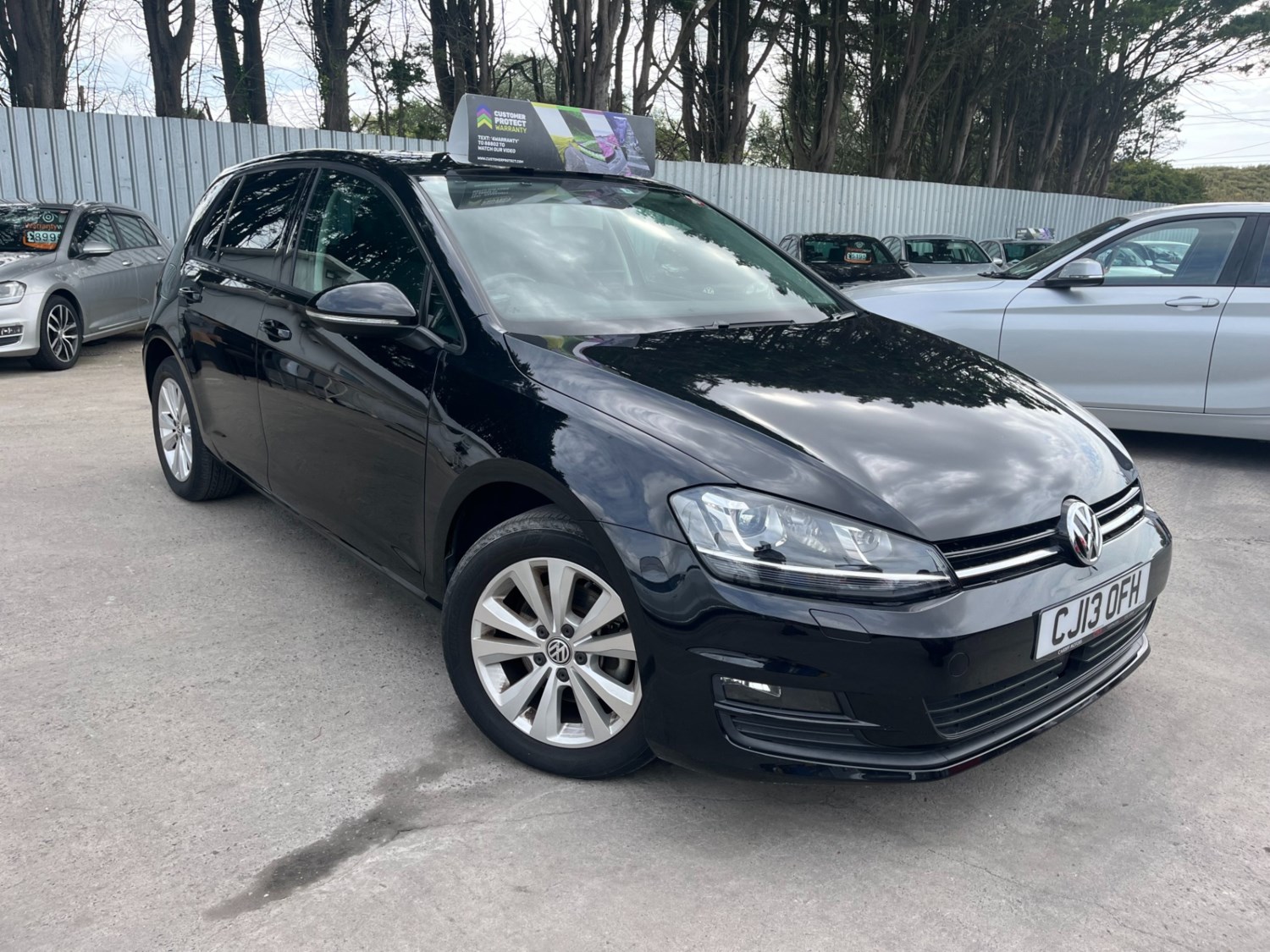 Volkswagen Golf Listing Image