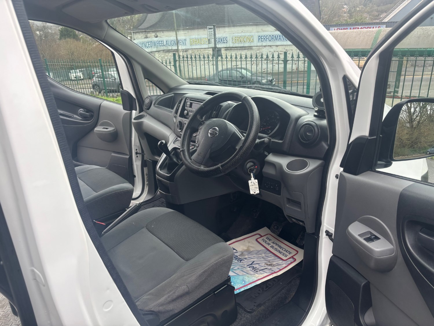 Nissan NV200 Listing Image