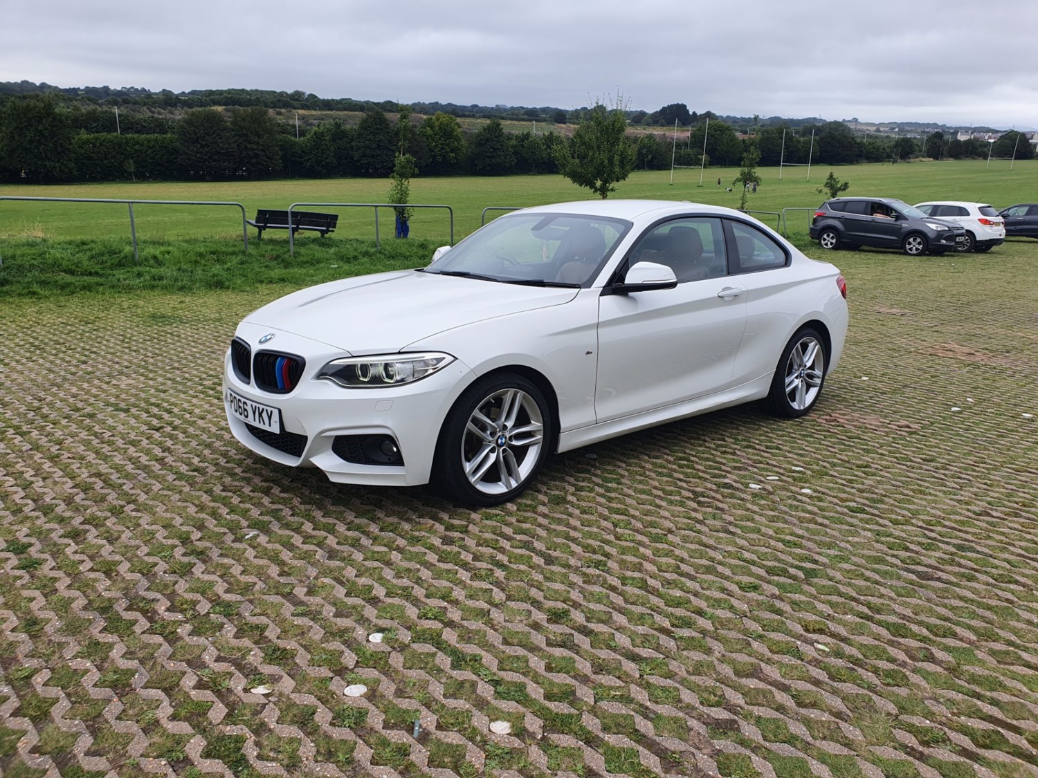 BMW 2 Series Listing Image