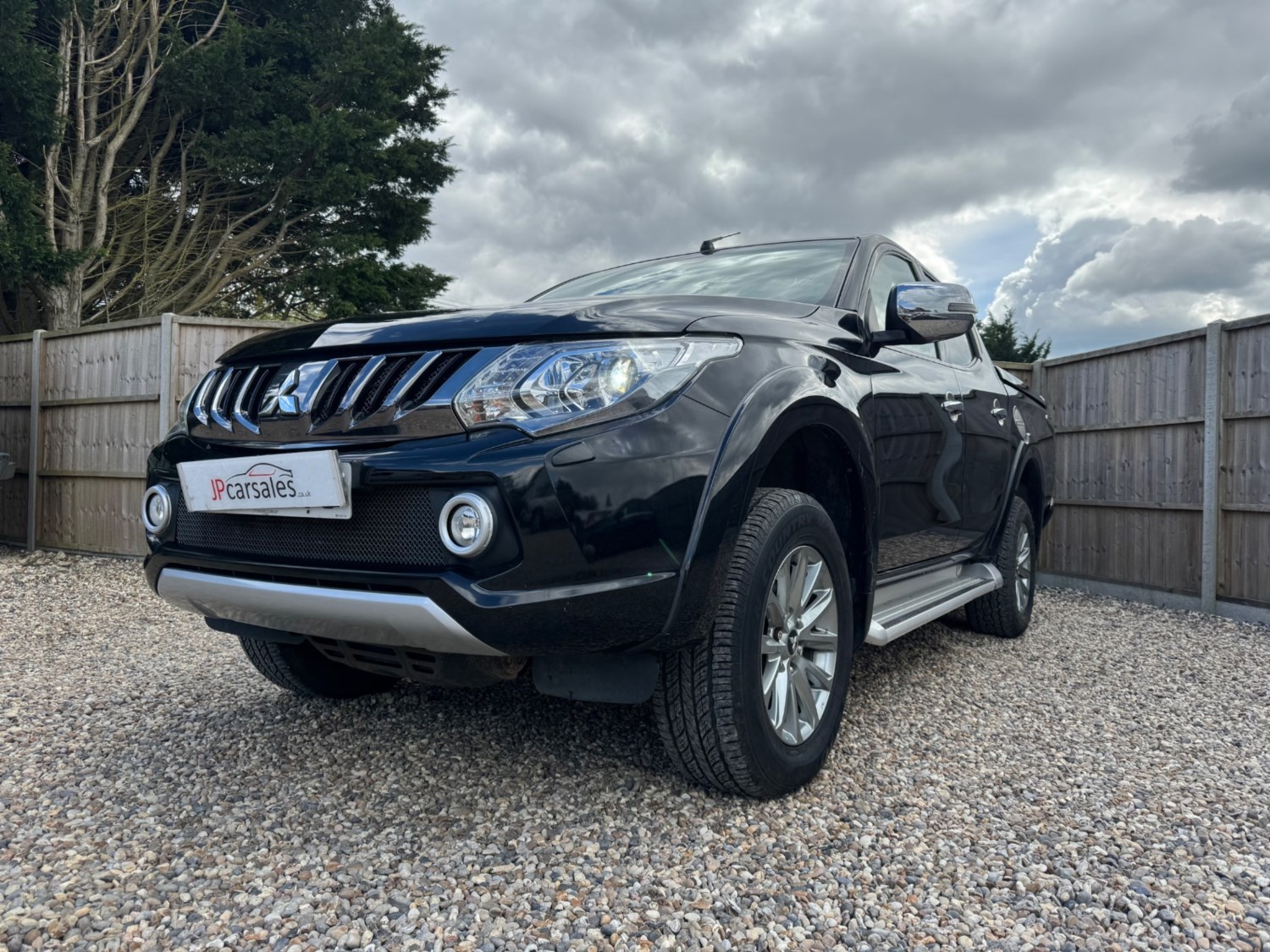 Mitsubishi L200 Listing Image