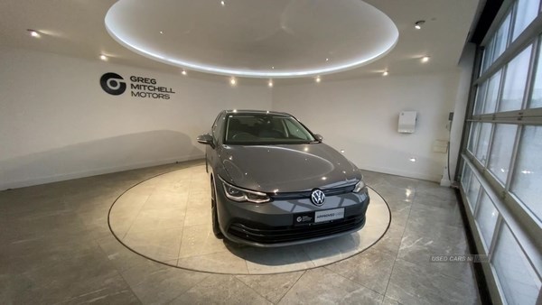 Volkswagen Golf Listing Image