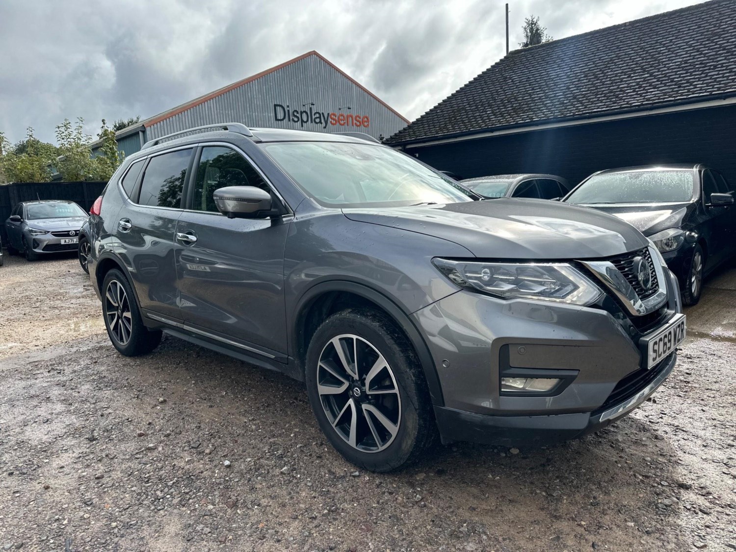 Nissan X-Trail Listing Image