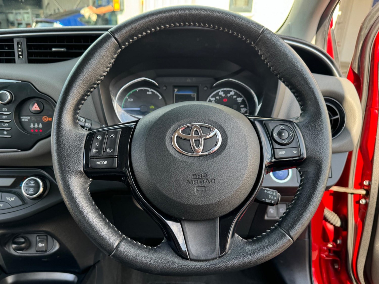 Toyota Yaris Listing Image