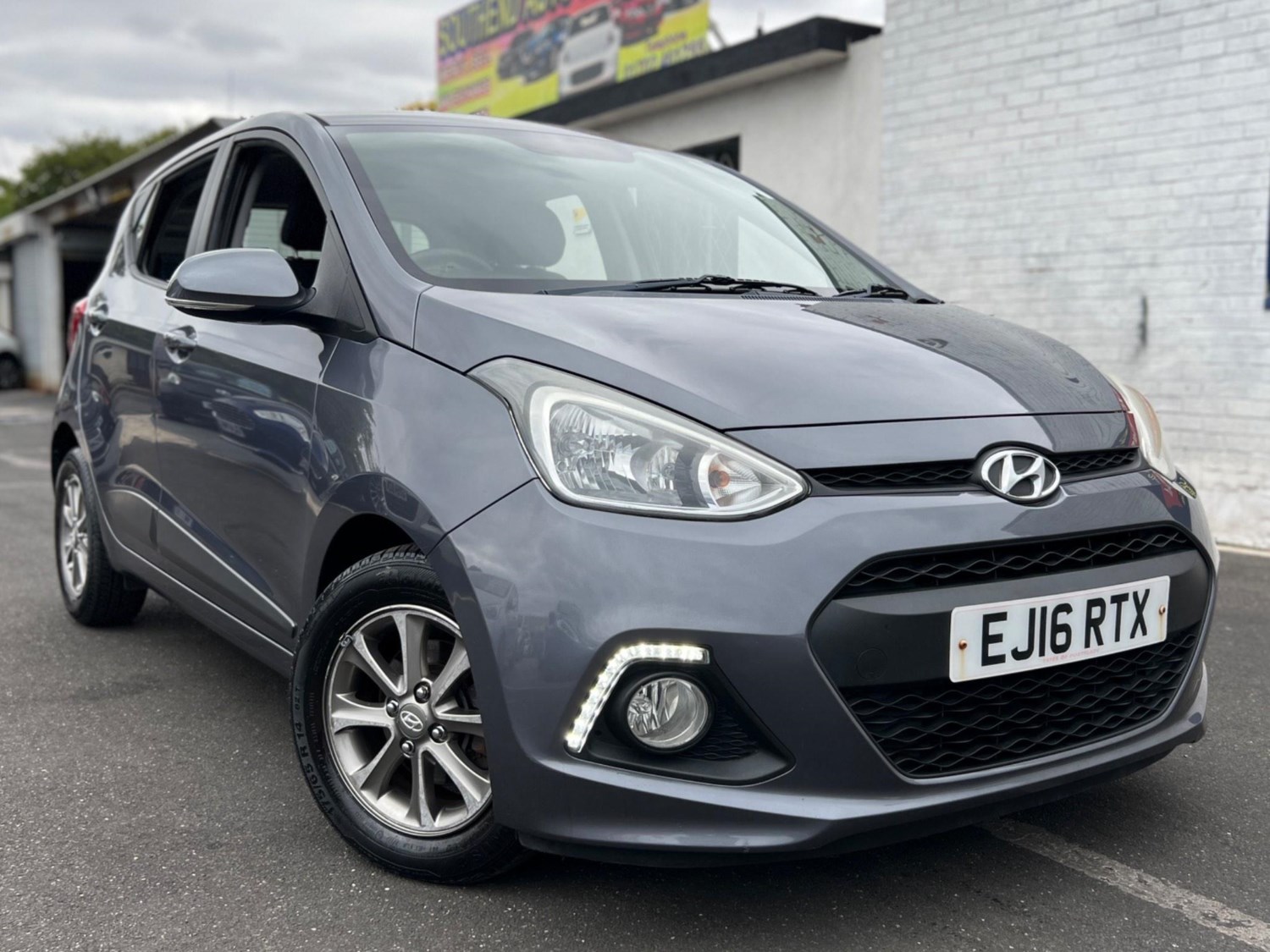 Hyundai i10 Listing Image