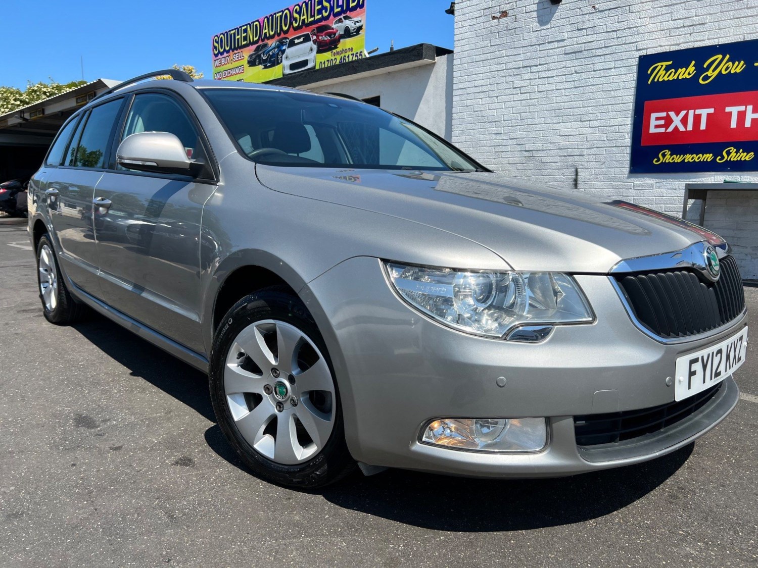 Skoda Superb Listing Image