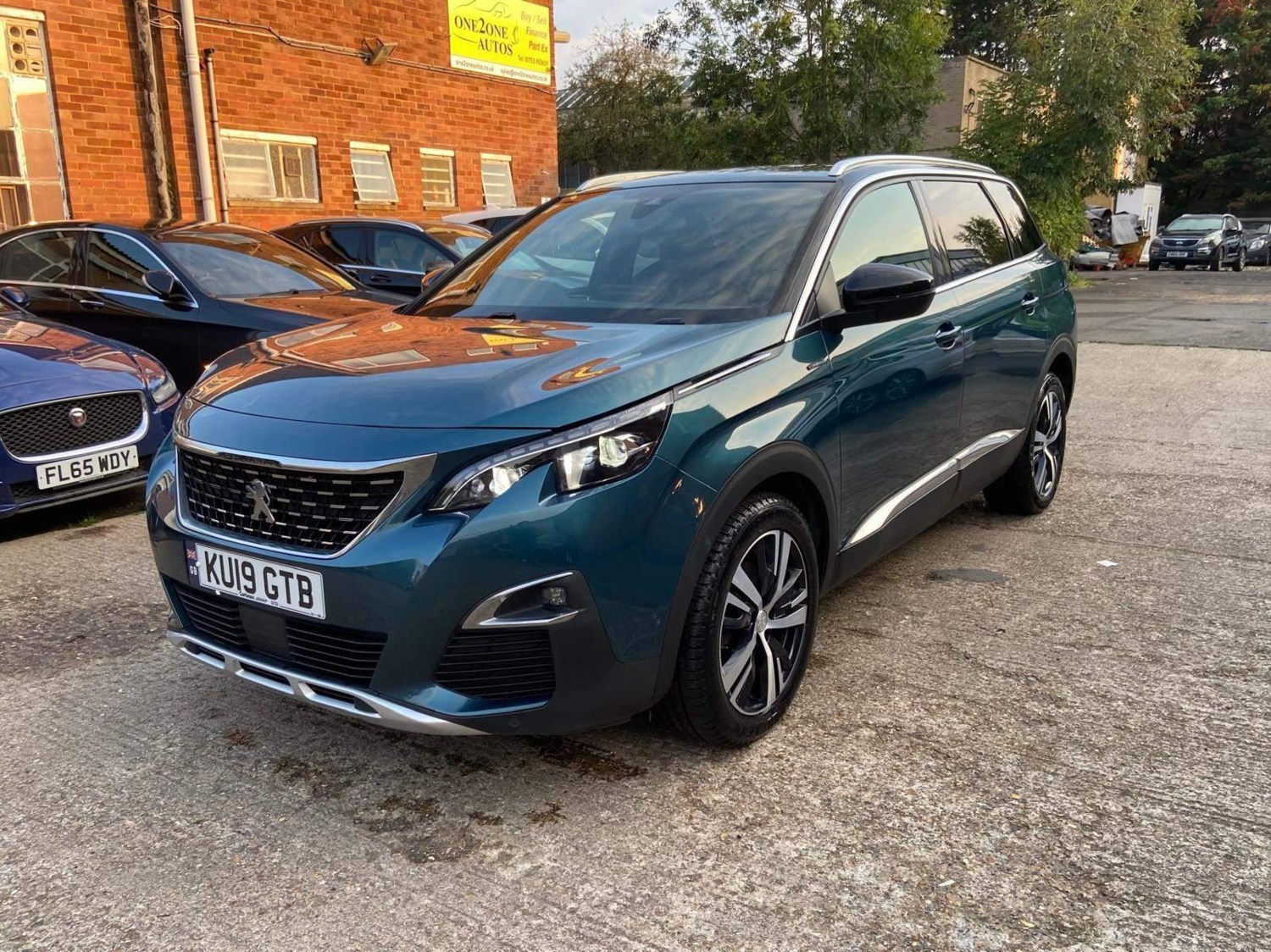 Peugeot 5008 Listing Image