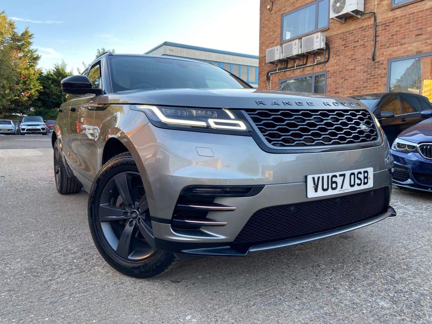 Land Rover Range Rover Velar Listing Image