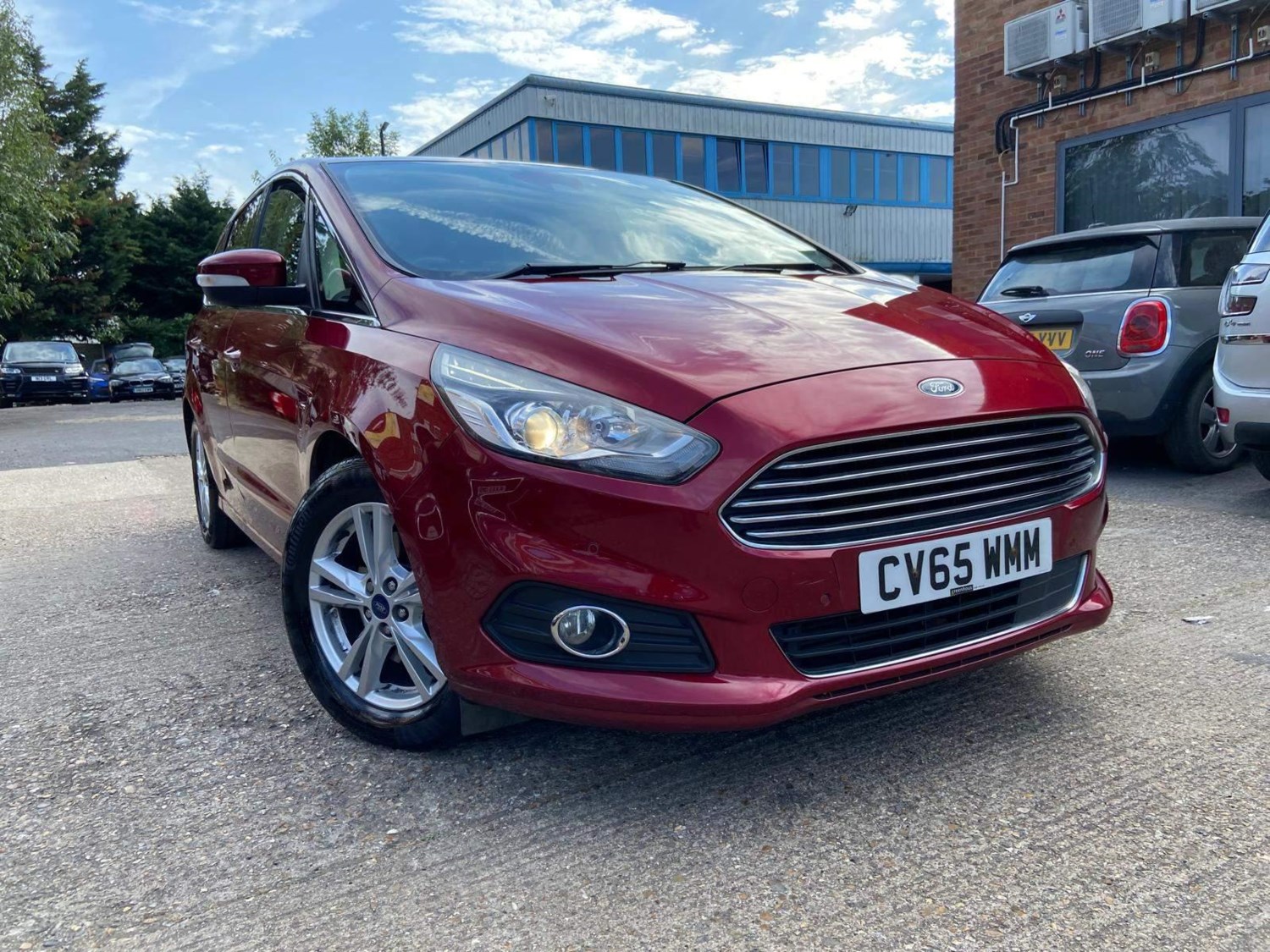 Ford S-Max Listing Image