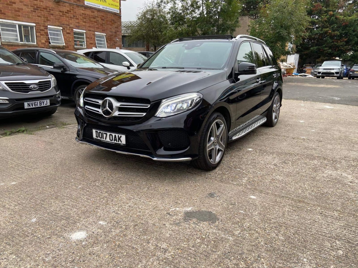 Mercedes-Benz GLE Listing Image