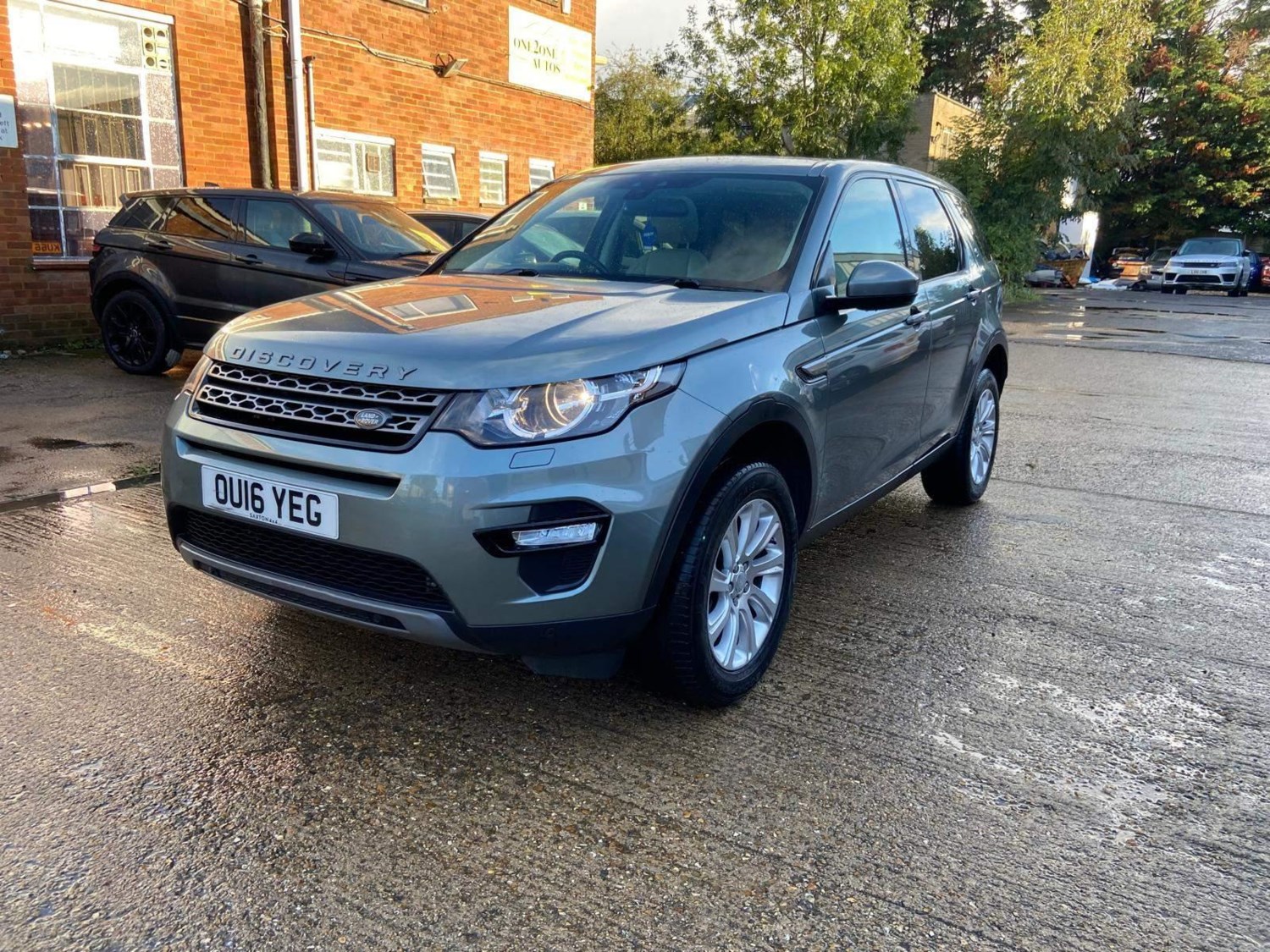 Land Rover Discovery Sport Listing Image