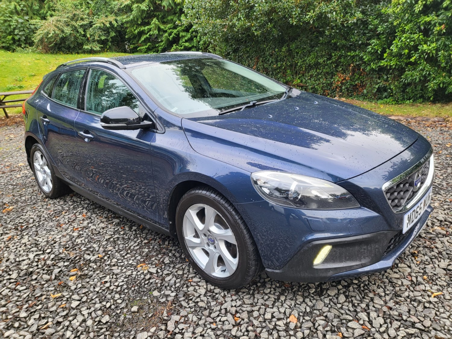 Volvo V40 Listing Image