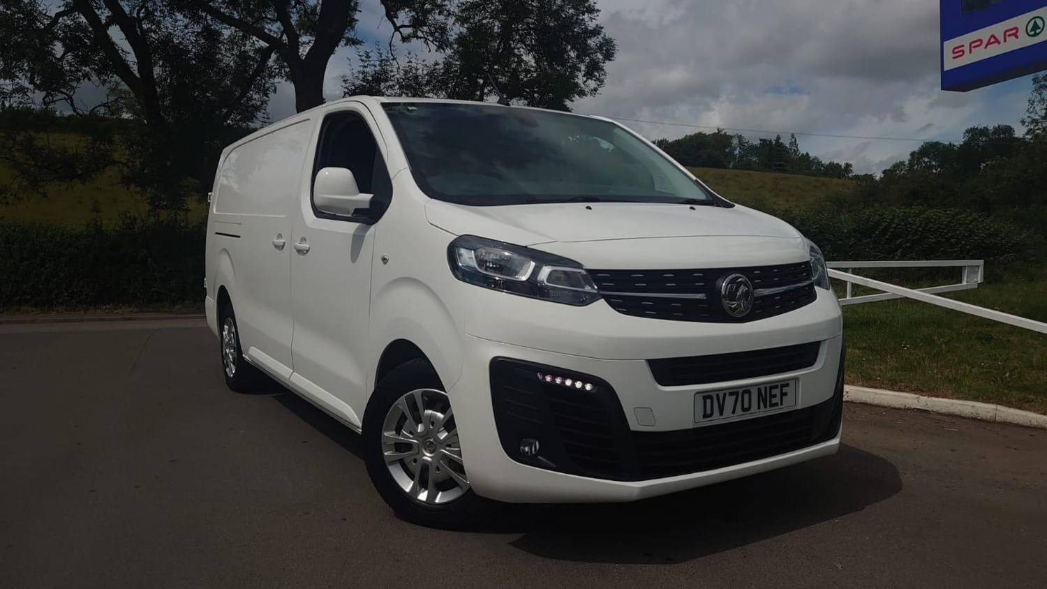 Vauxhall Vivaro Listing Image