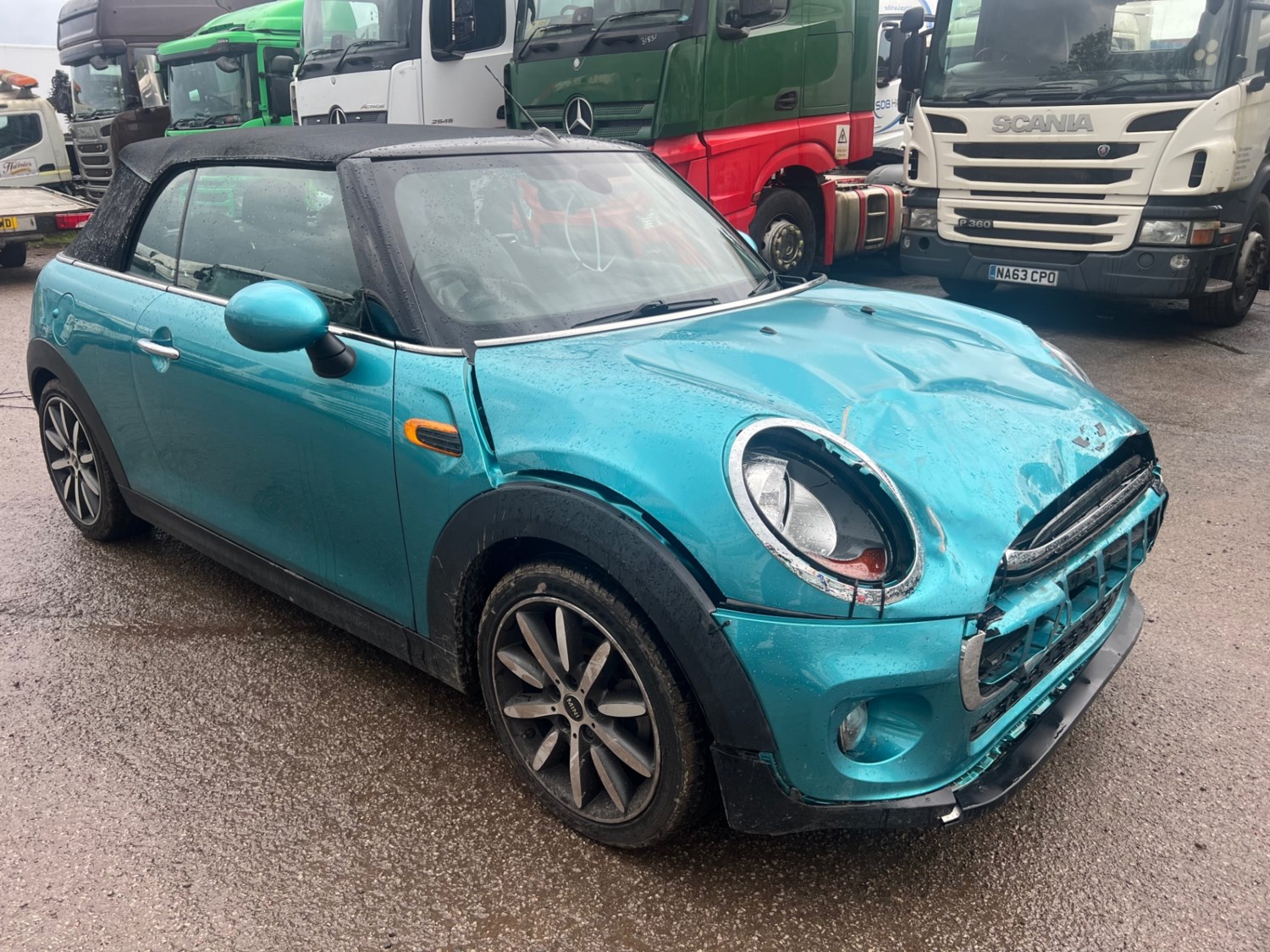 MINI Convertible Listing Image