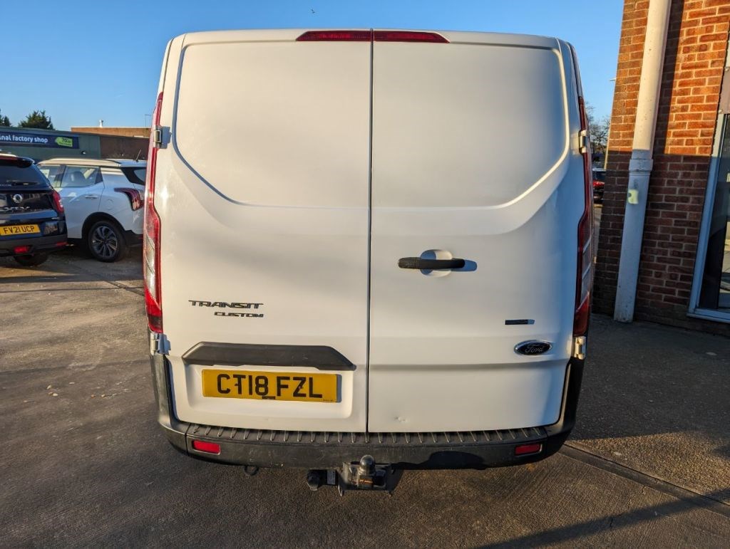 Ford Transit Custom Listing Image