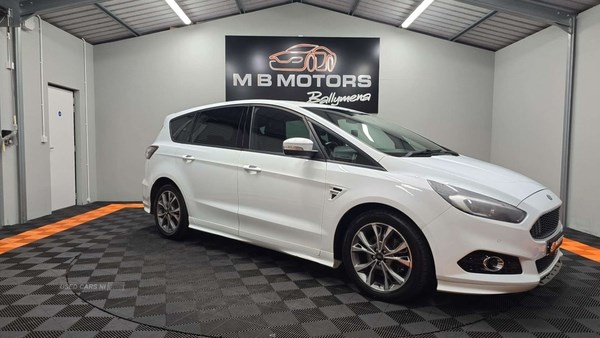 Ford S-Max Listing Image