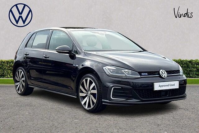 Volkswagen Golf Listing Image