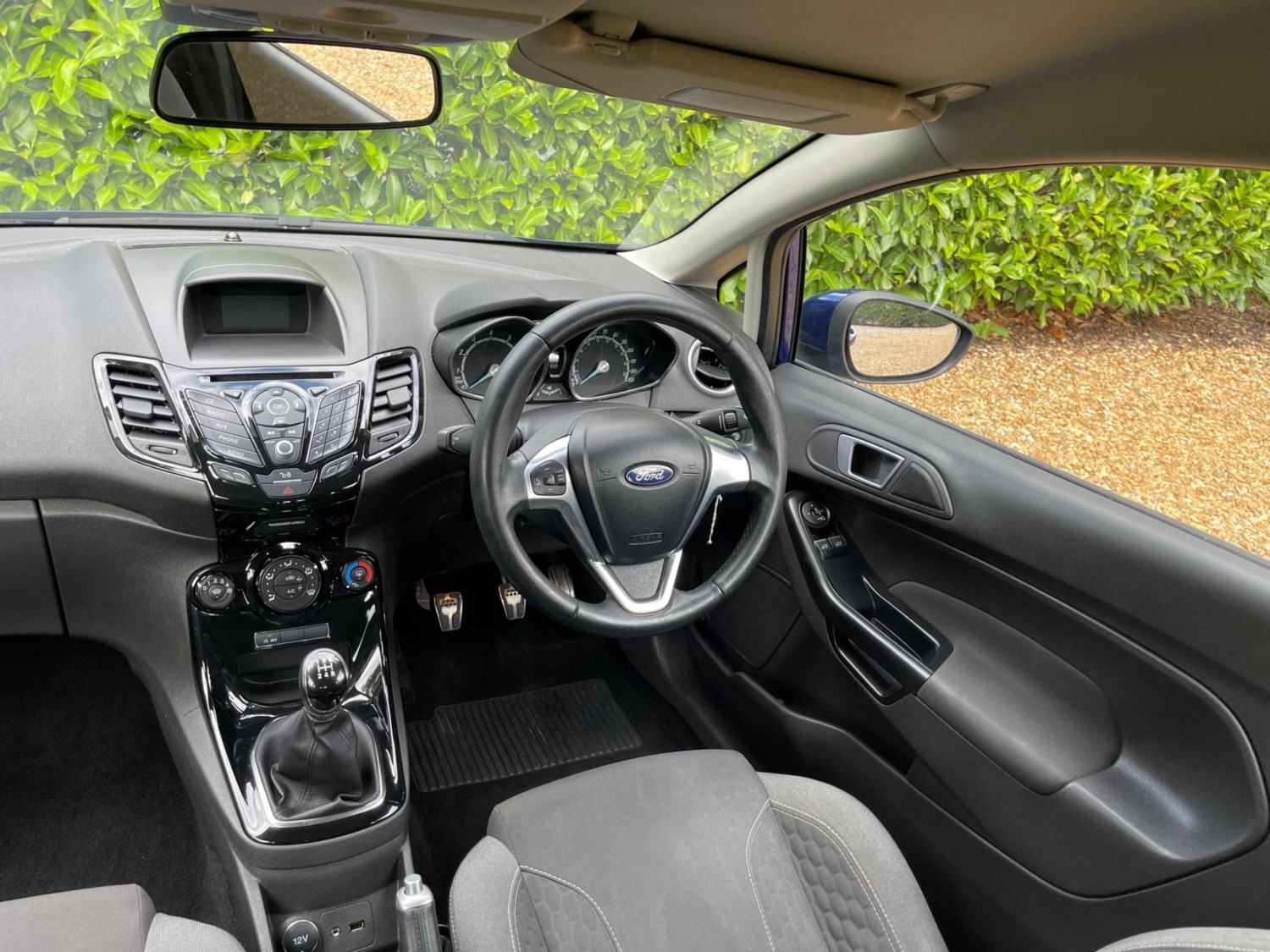 Ford Fiesta Listing Image