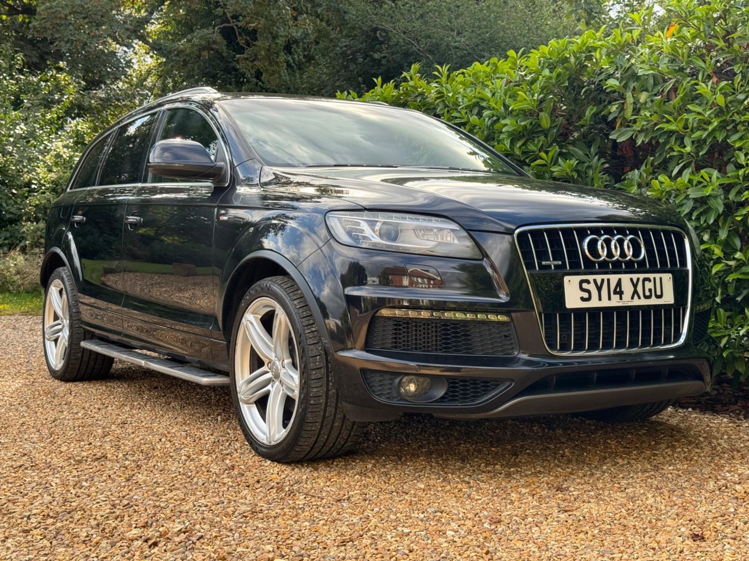 Audi Q7 Listing Image