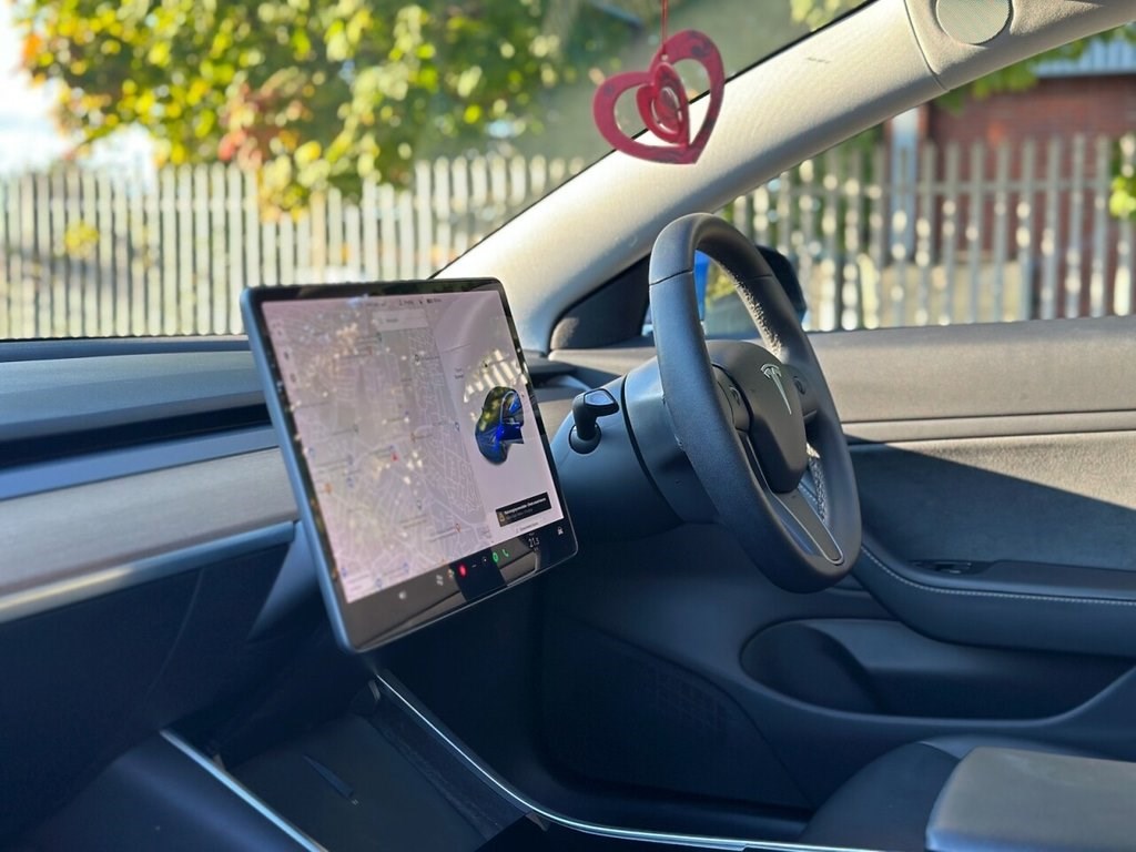 Tesla Model 3 Listing Image