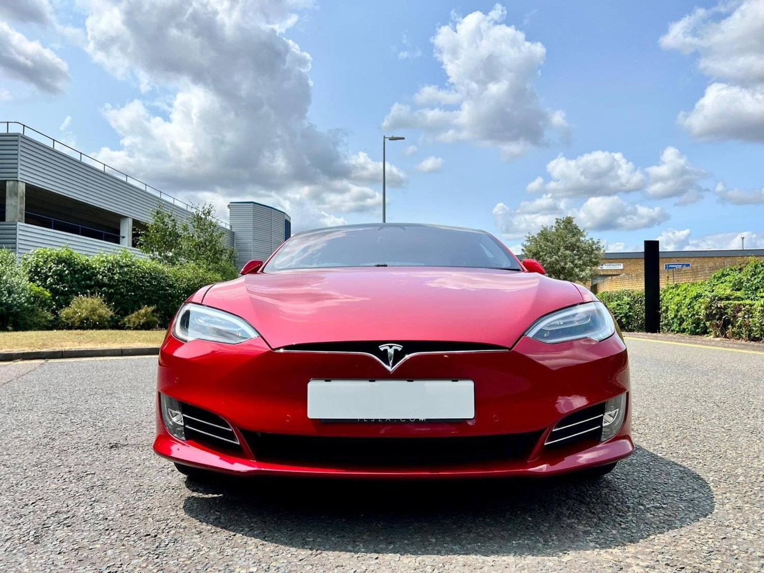 Tesla Model S Listing Image