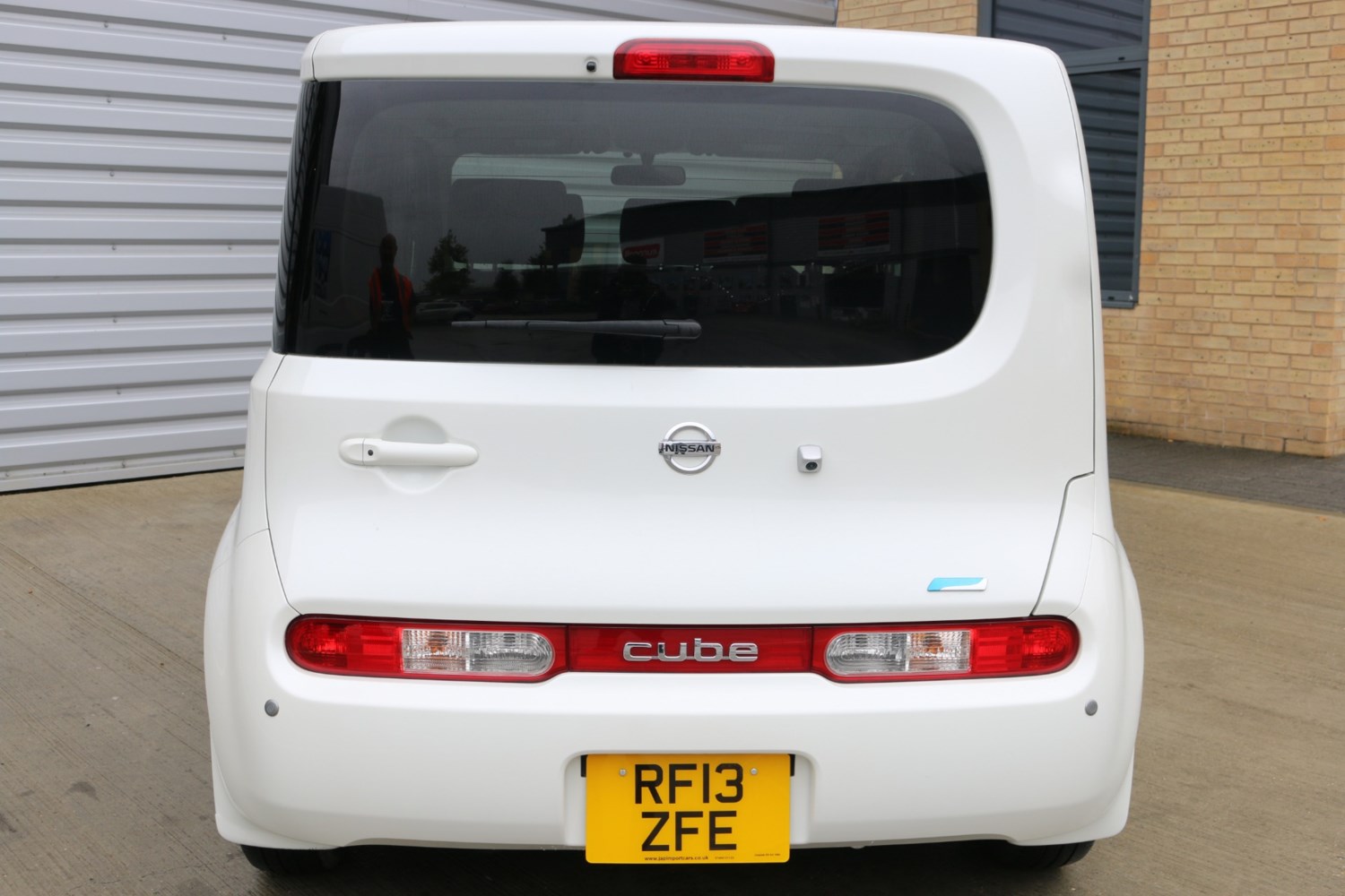 Nissan Cube Listing Image