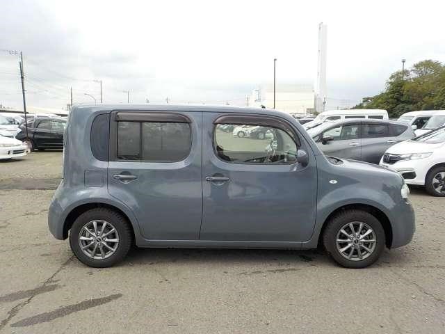 Nissan Cube Listing Image