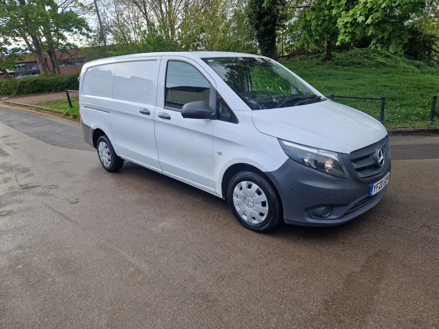 Mercedes-Benz Vito Listing Image