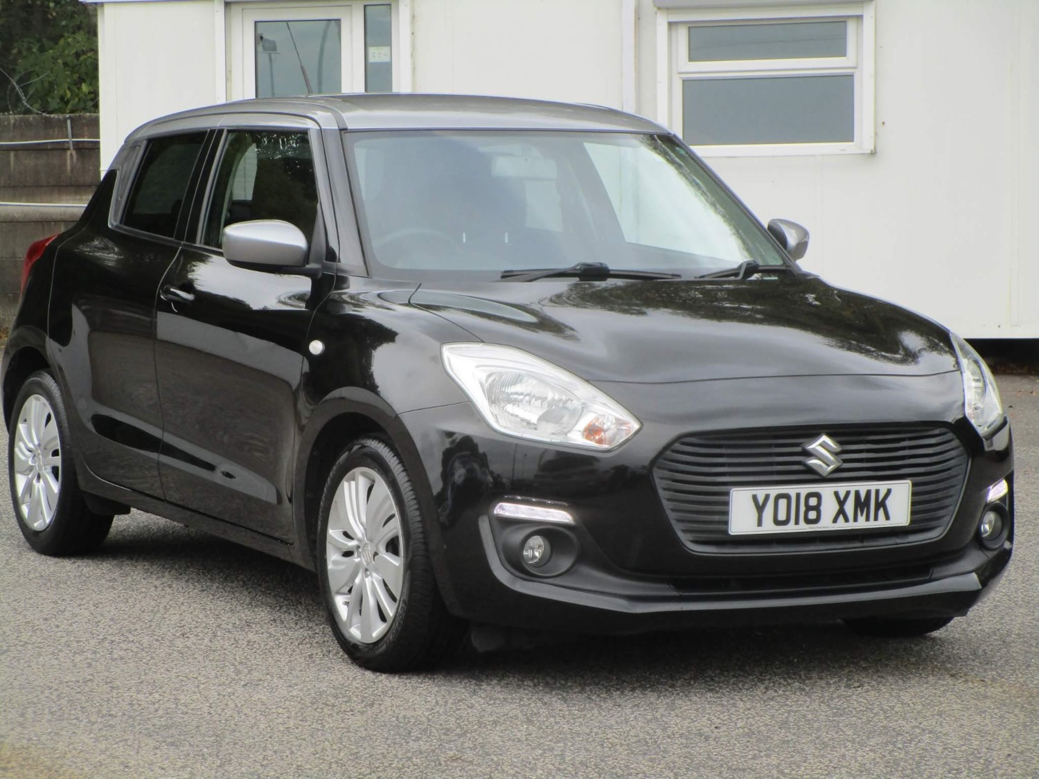 Suzuki Swift Listing Image