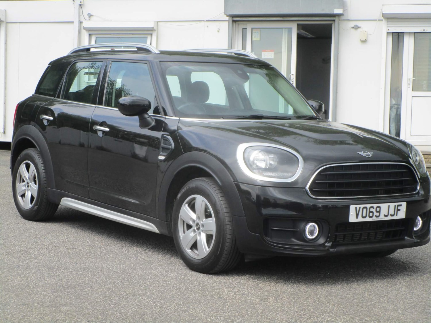 MINI Countryman Listing Image