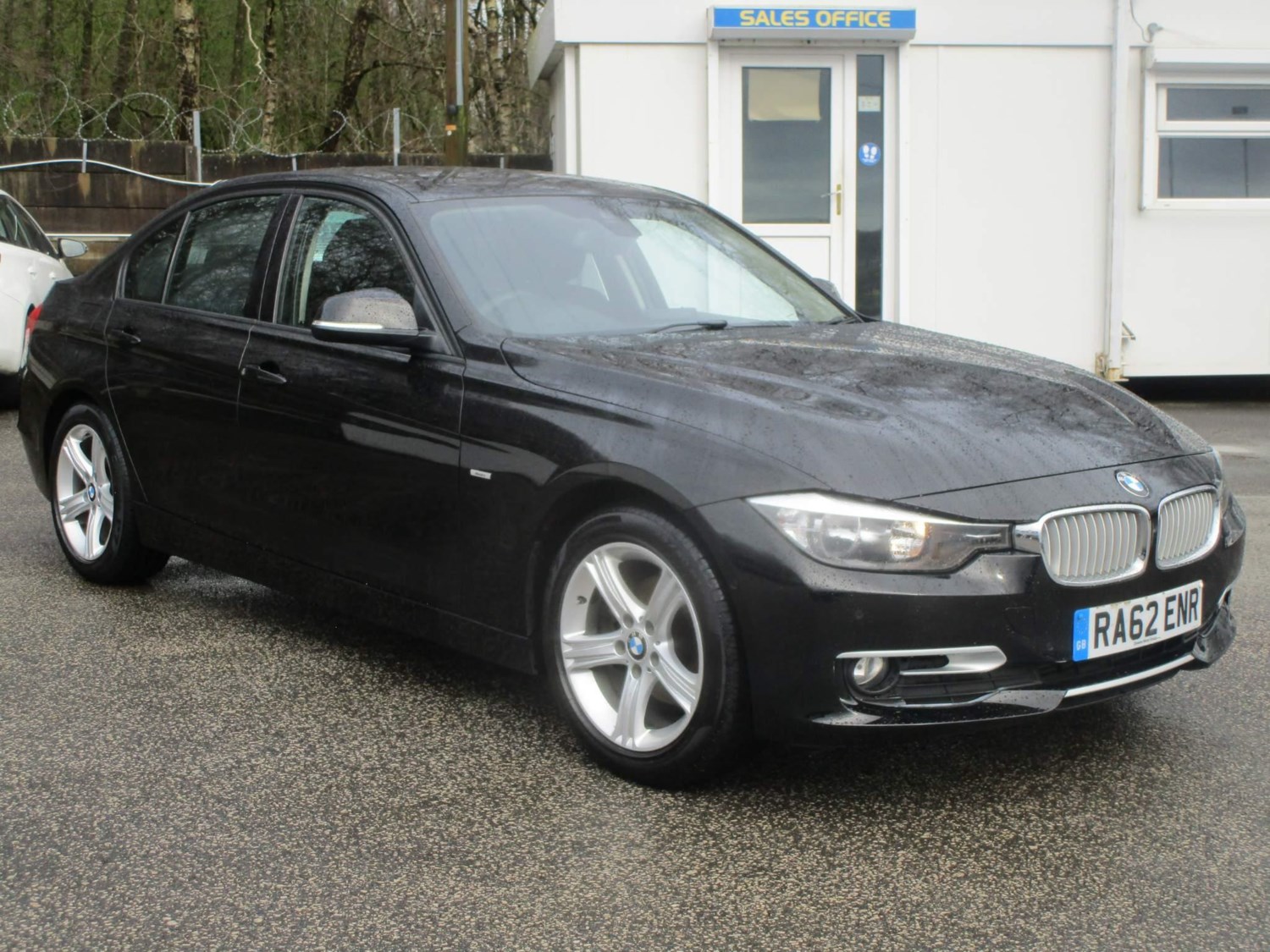 BMW 3 Series Listing Image