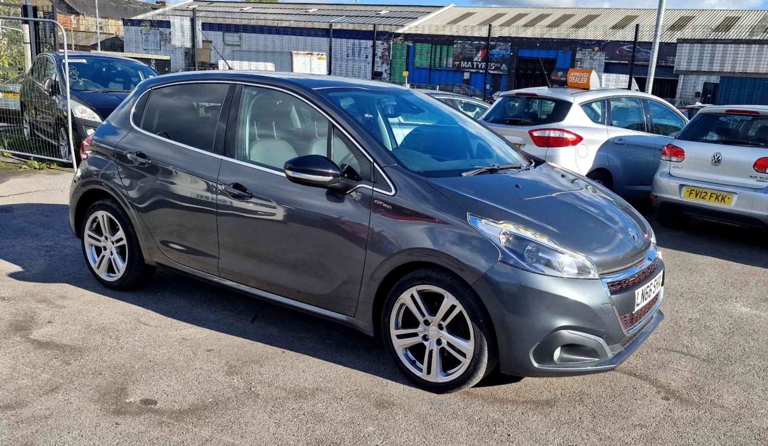 Peugeot 208 Listing Image