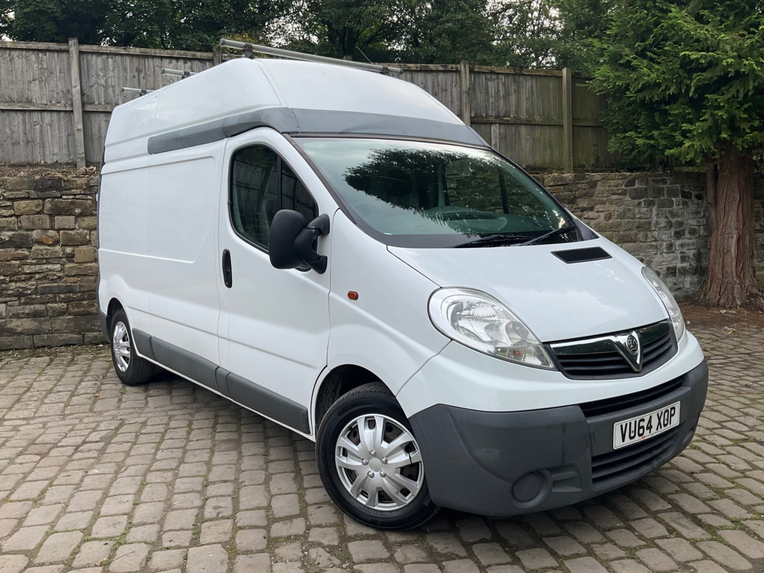 Vauxhall Vivaro Listing Image