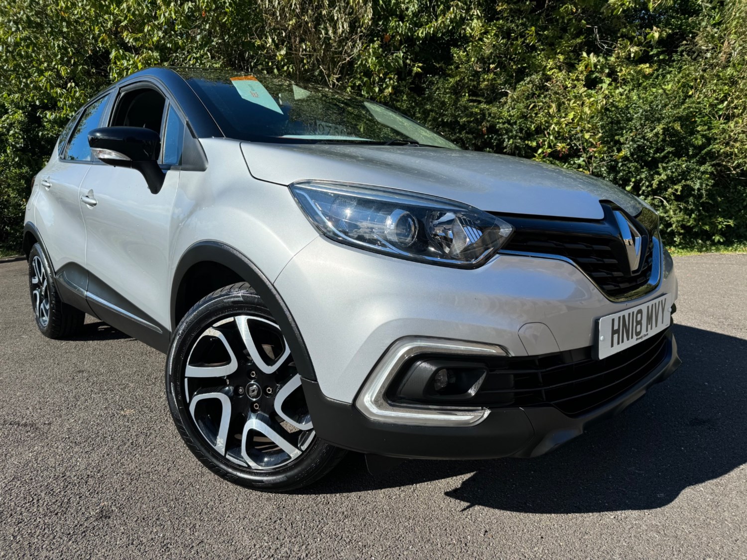 Renault Captur Listing Image