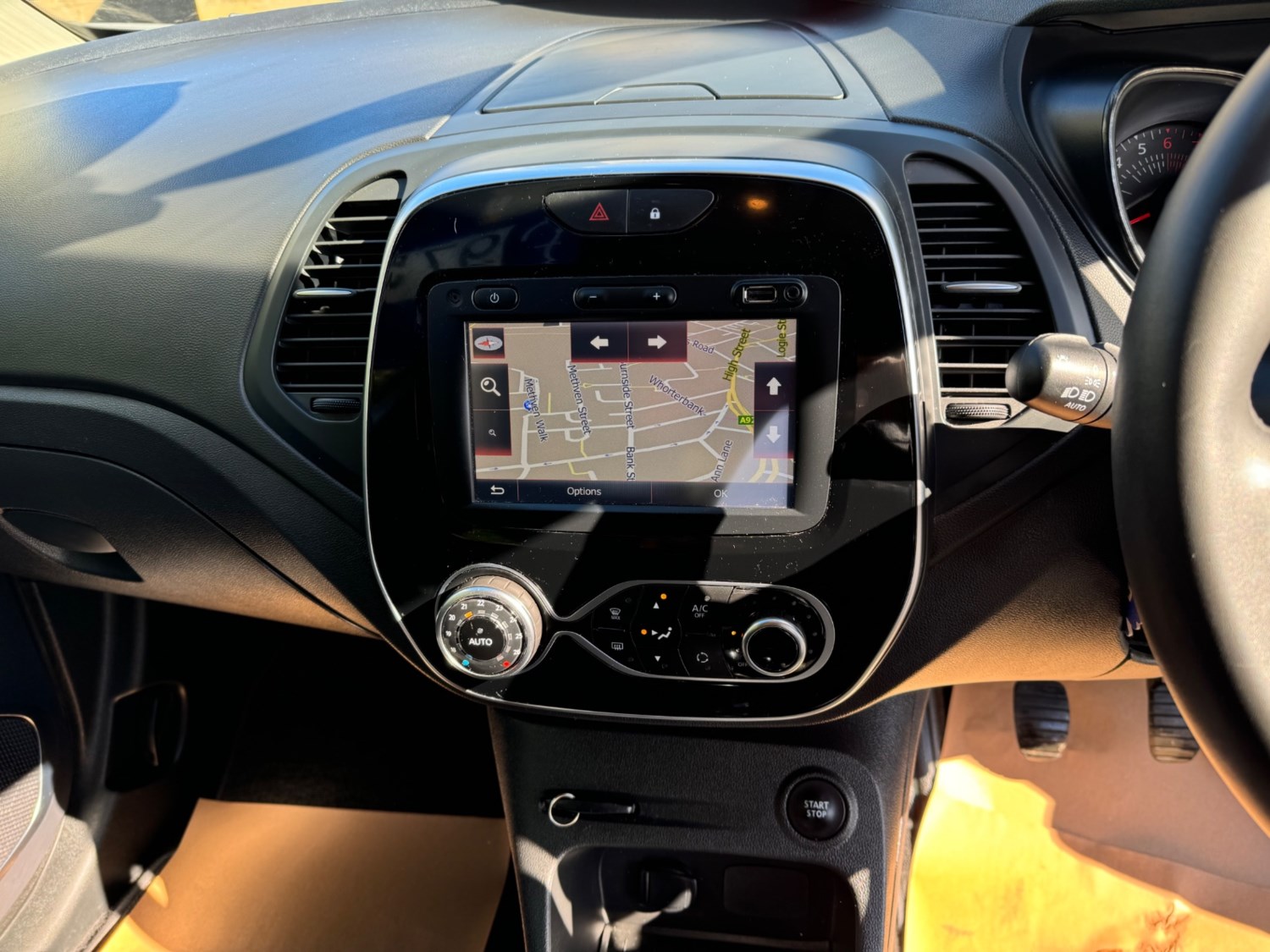 Renault Captur Listing Image