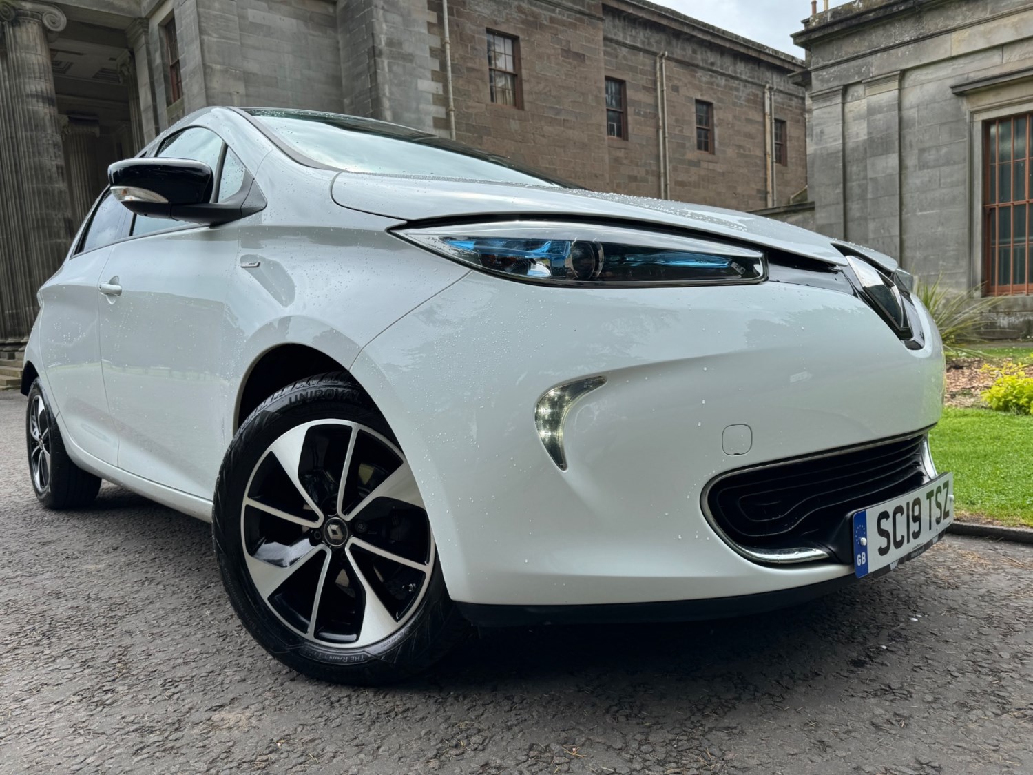 Renault Zoe Listing Image