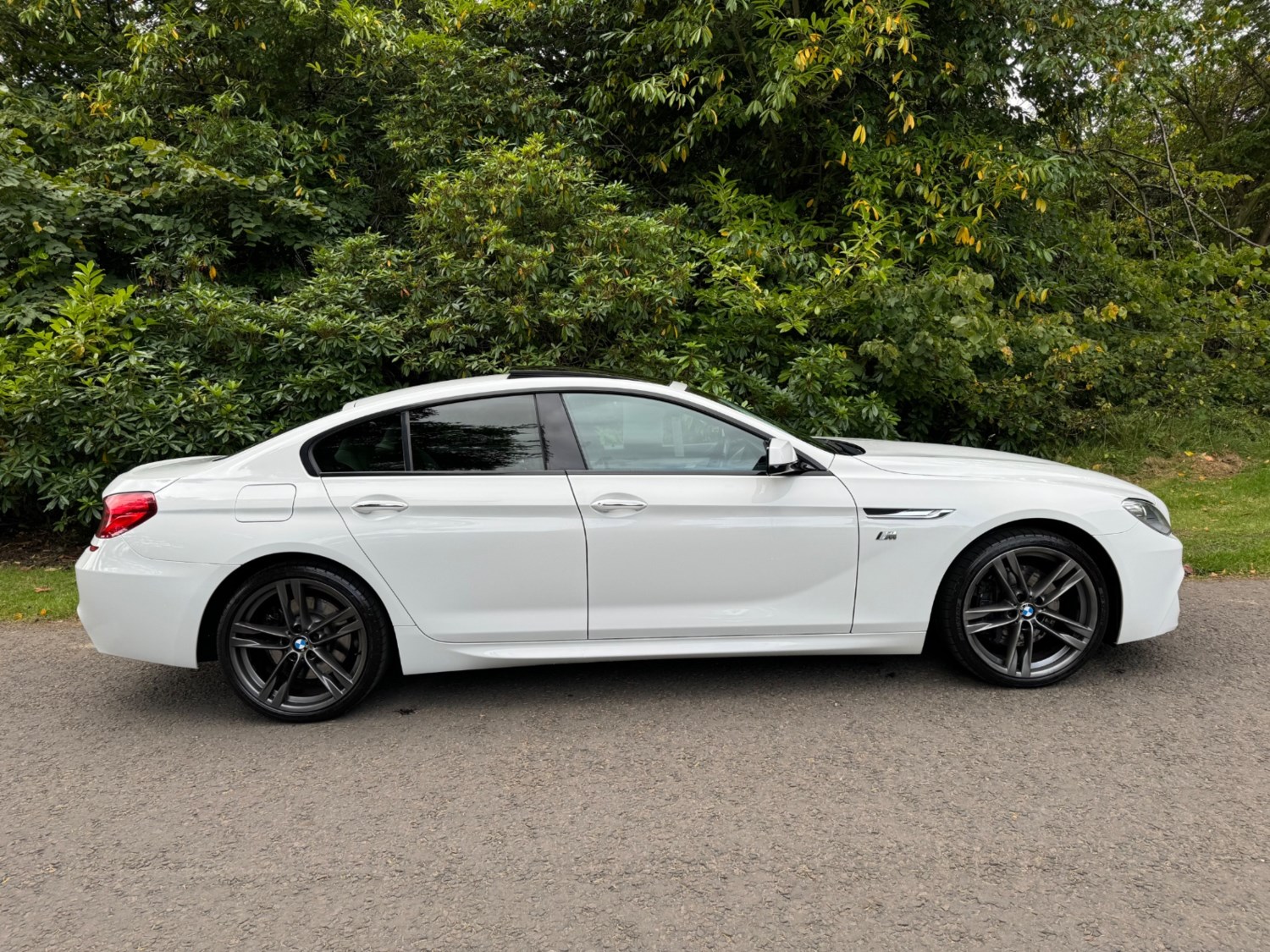 BMW 6 Series Listing Image