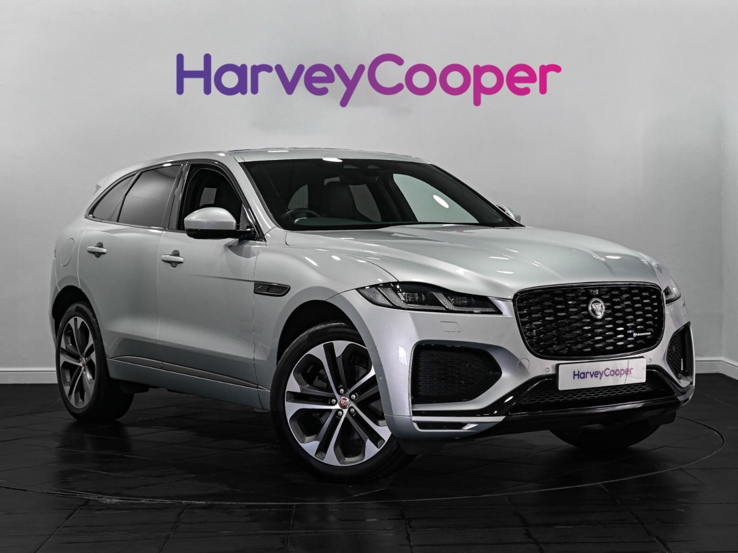 Jaguar F-PACE Listing Image