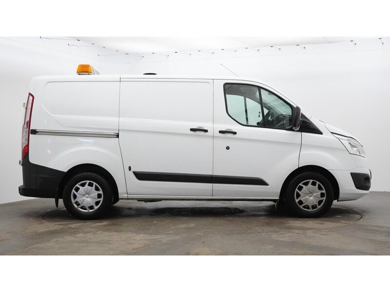 Ford Transit Custom Listing Image